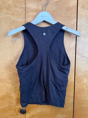 EUC - CRZ YOGA Ribbed seamless Crop Bra tank top charcoal Gray Size Large
